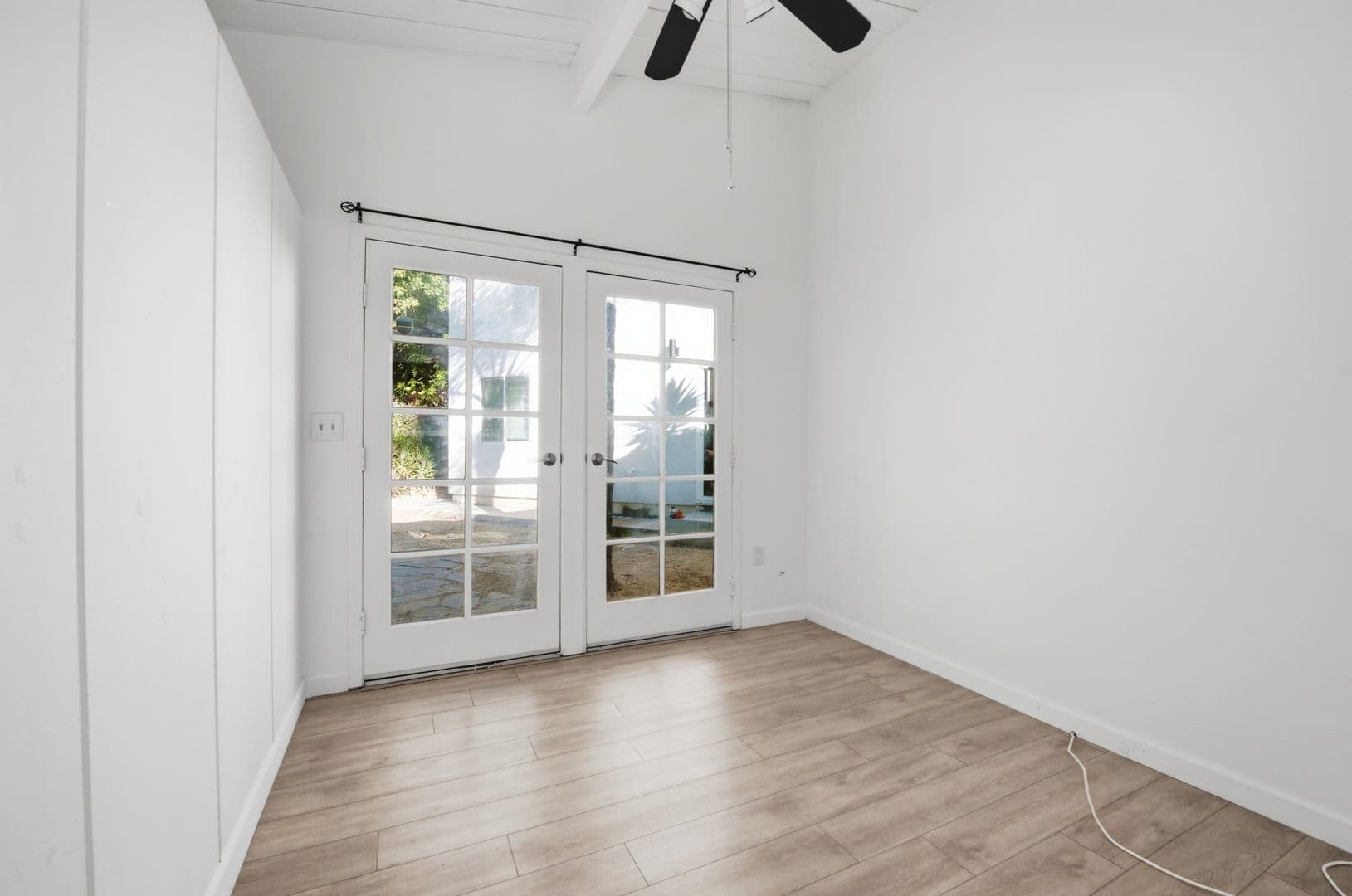 San Diego House: 4955 Baja Court