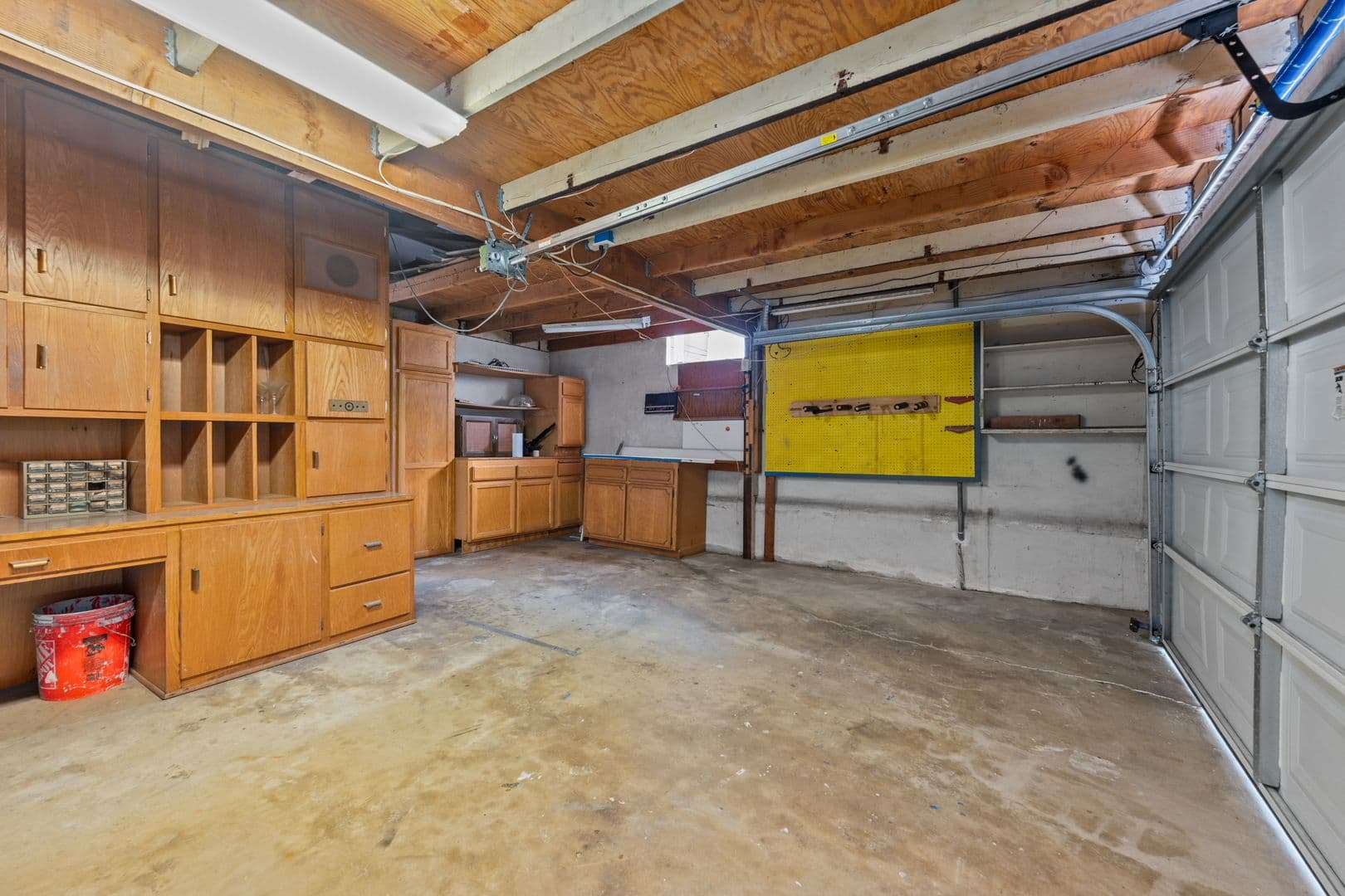 San Diego House: 5454 Mary Lane Drive