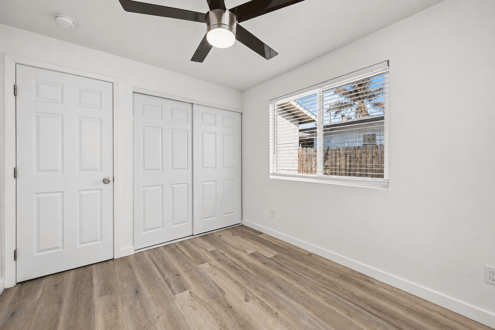 San Diego House: 6208 Pembroke Drive