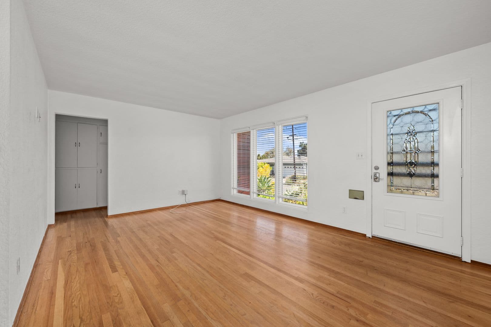 San Diego House: 6467 Cleo Street