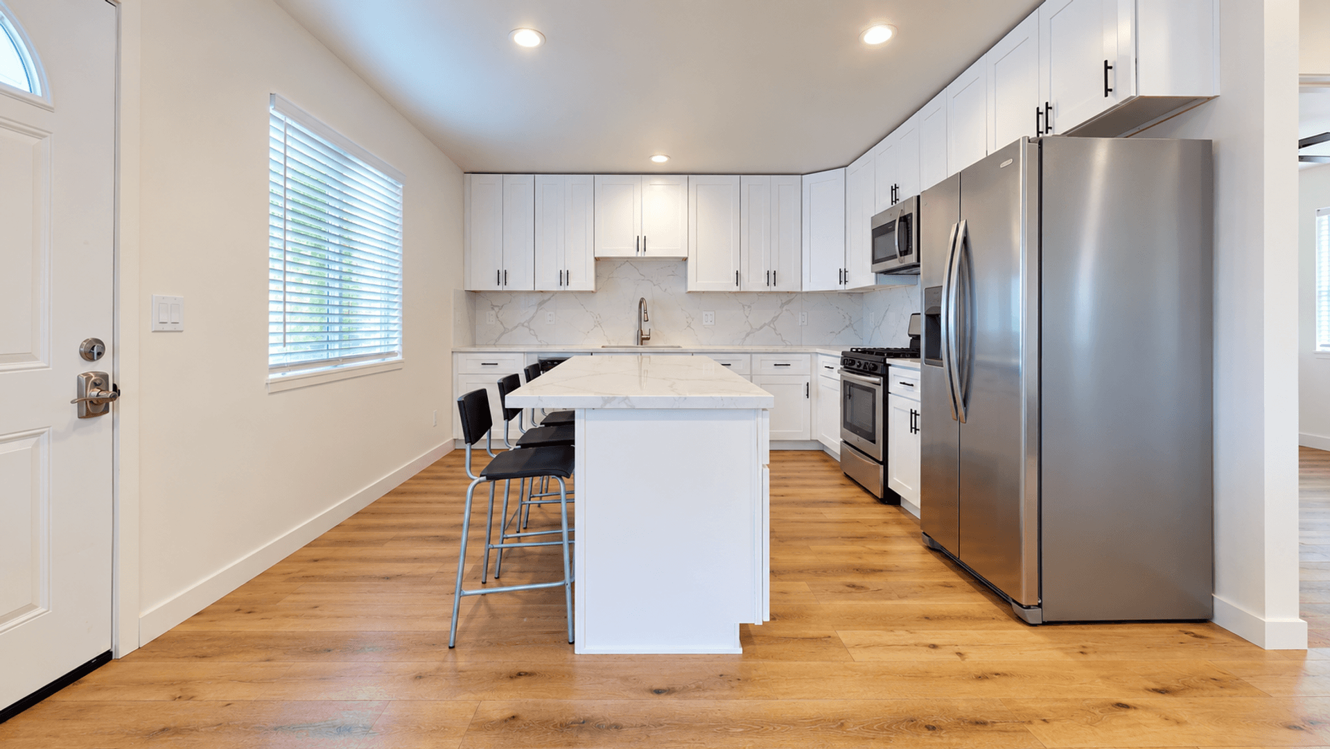San Diego House: 5630 Dorothy Drive