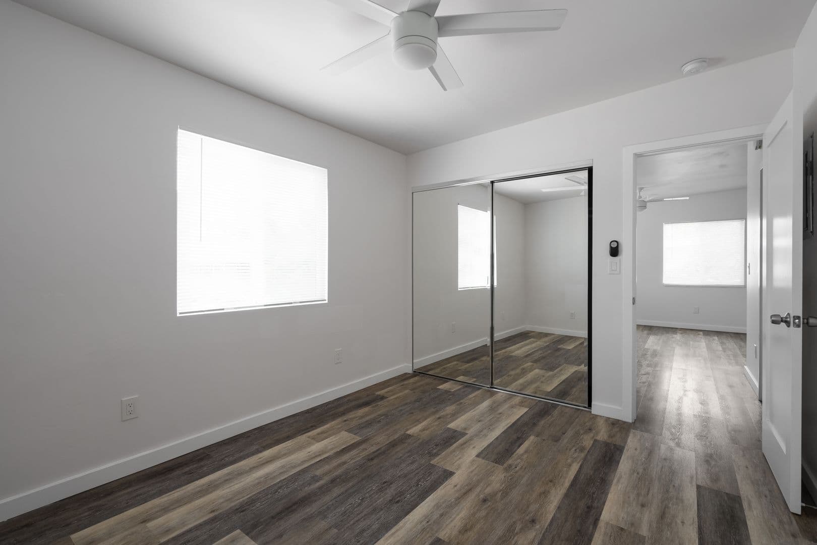 San Diego House: 5290 Manhasset Drive