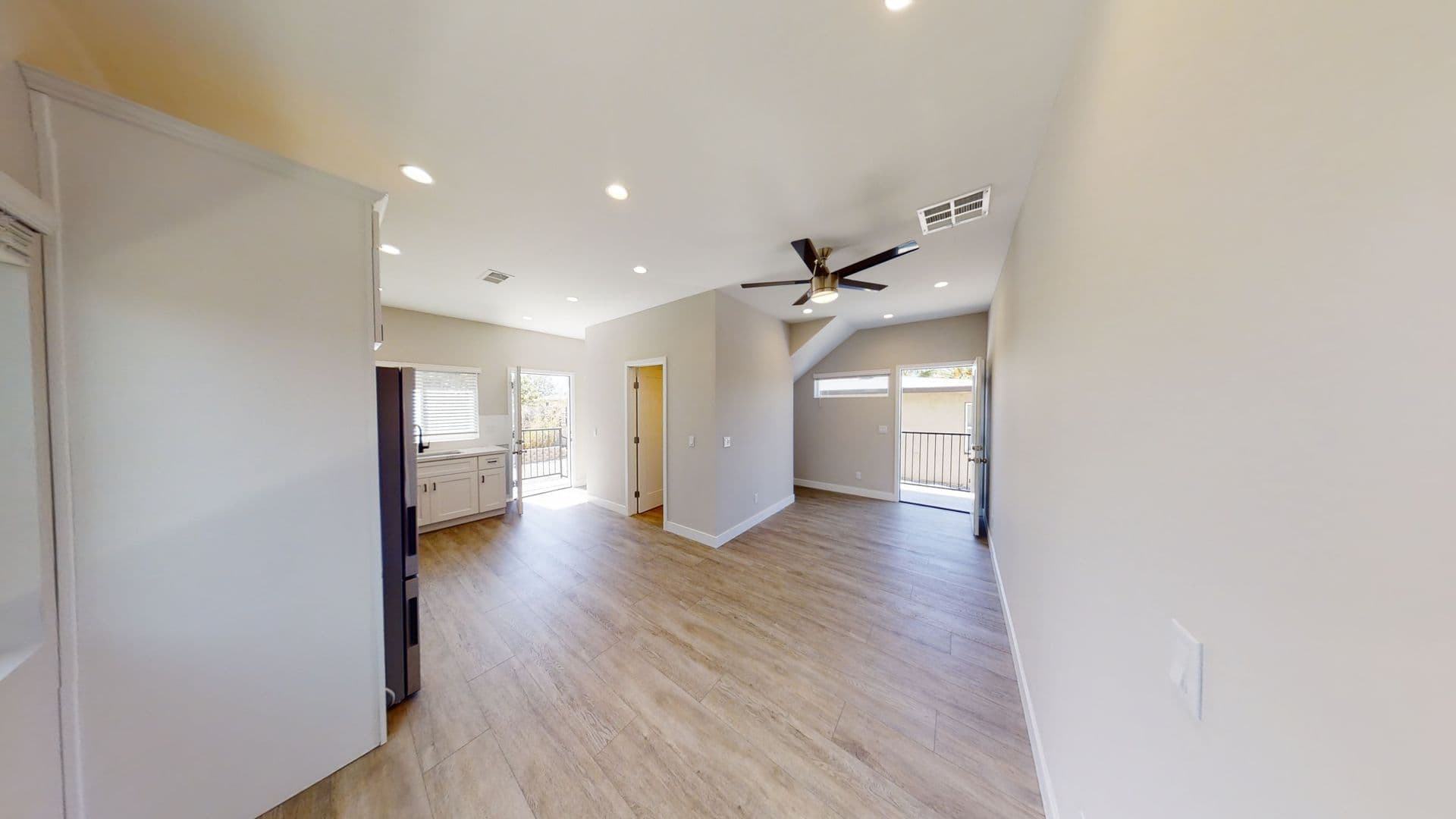 San Diego House: 6453 Richard Street