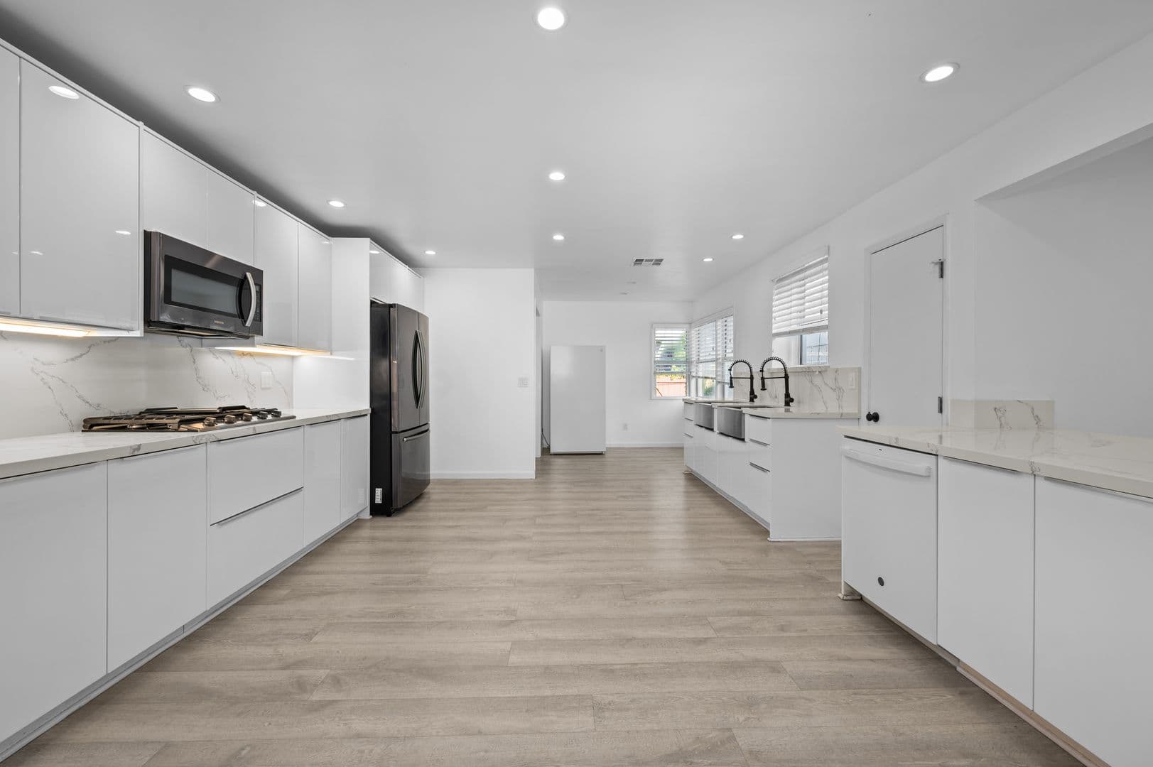 San Diego House: 6218 Pontiac Street