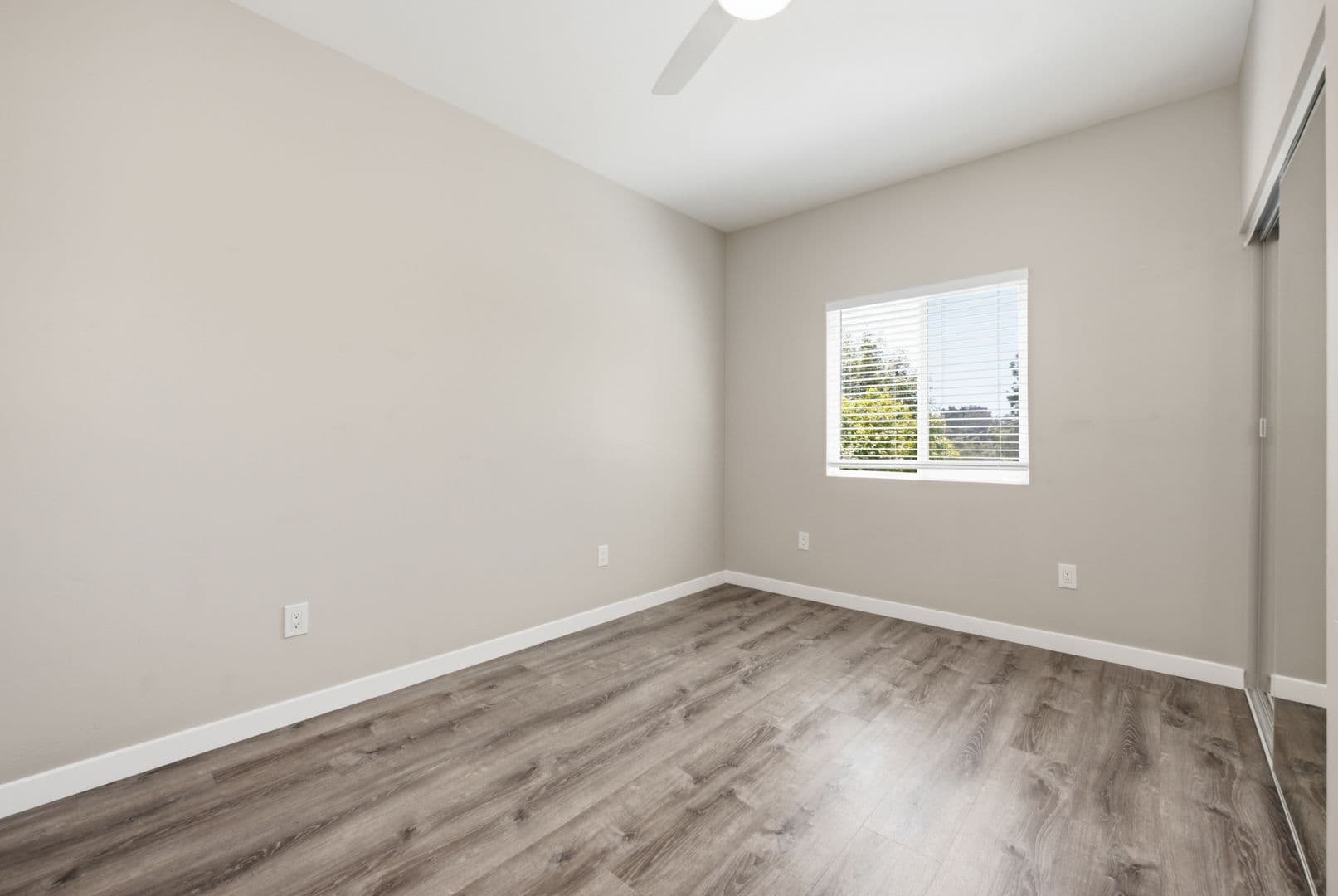 San Diego House: 4951 Baja Court