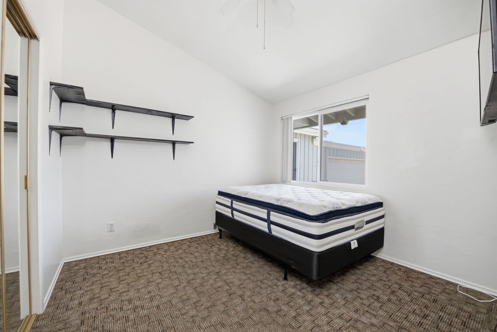 San Diego House: 5231 Remington Road