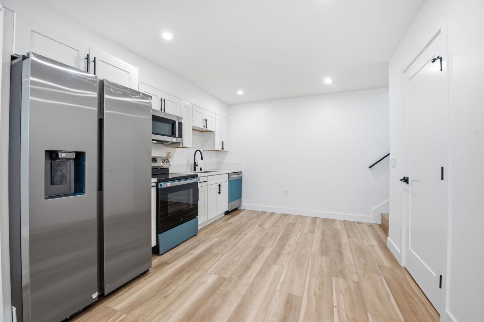 San Diego House: 5016 Chaparral Way