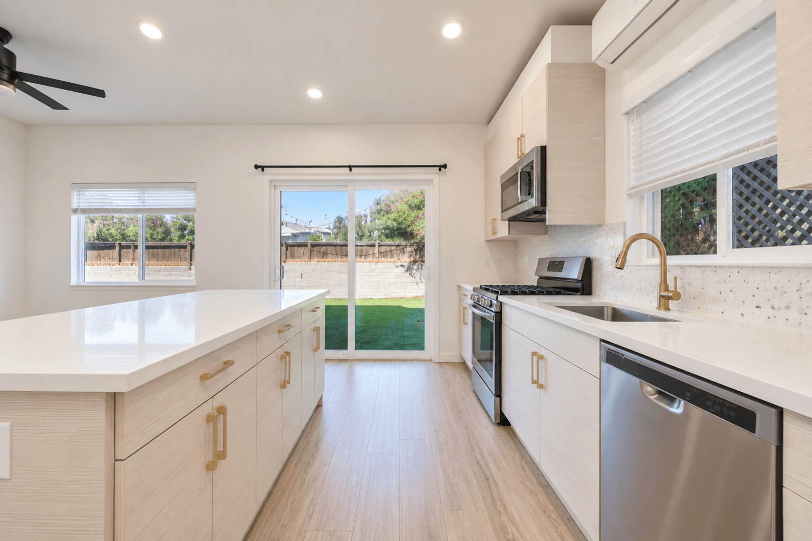 San Diego House: 4953 63rd Street