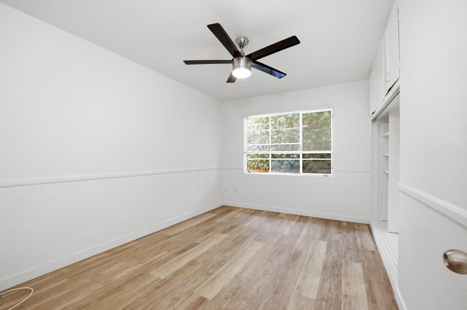 San Diego House: 5172 Brockbank Place
