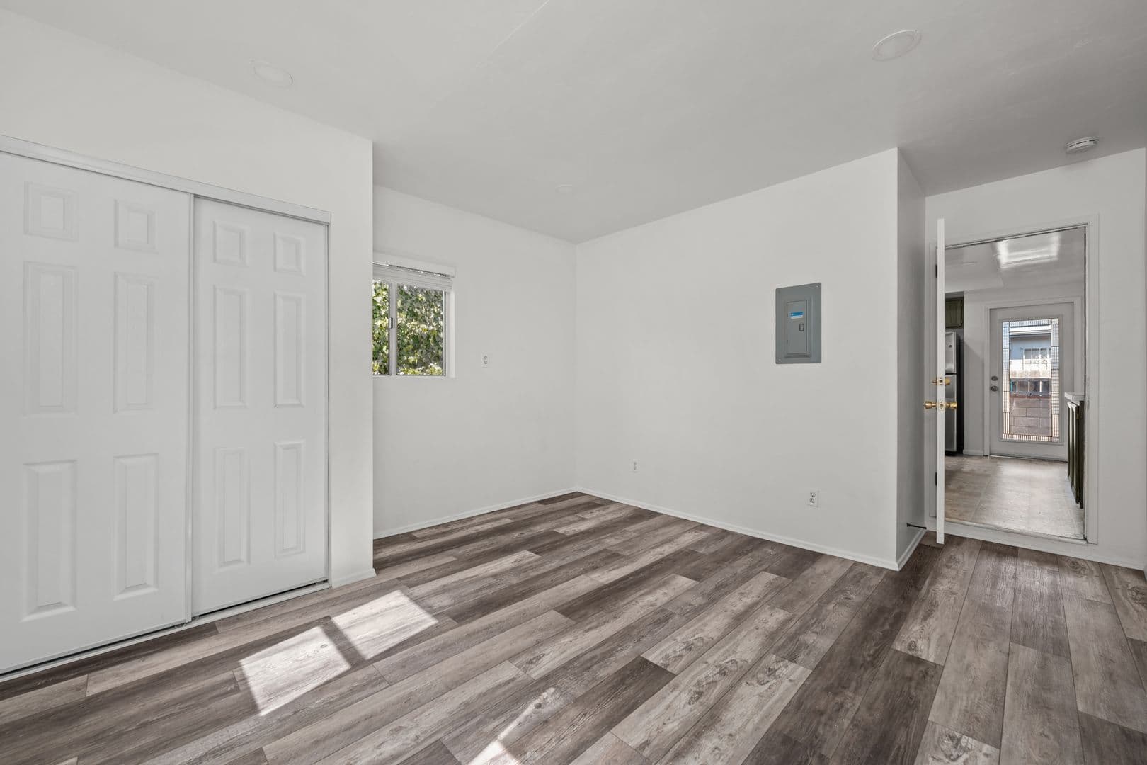 San Diego House: 6467 Cleo Street