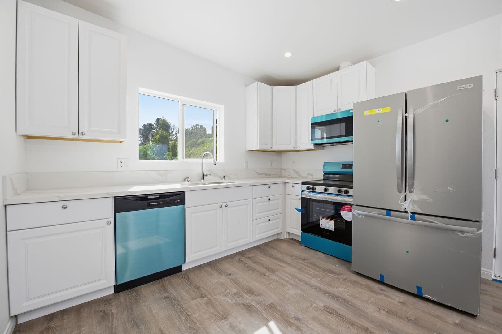 San Diego House: 5426 Brockbank Place