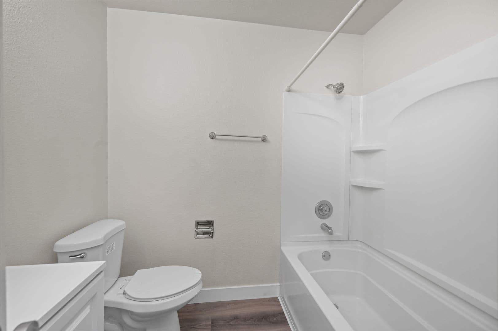 San Diego House: 5318-5320 Brockbank Place