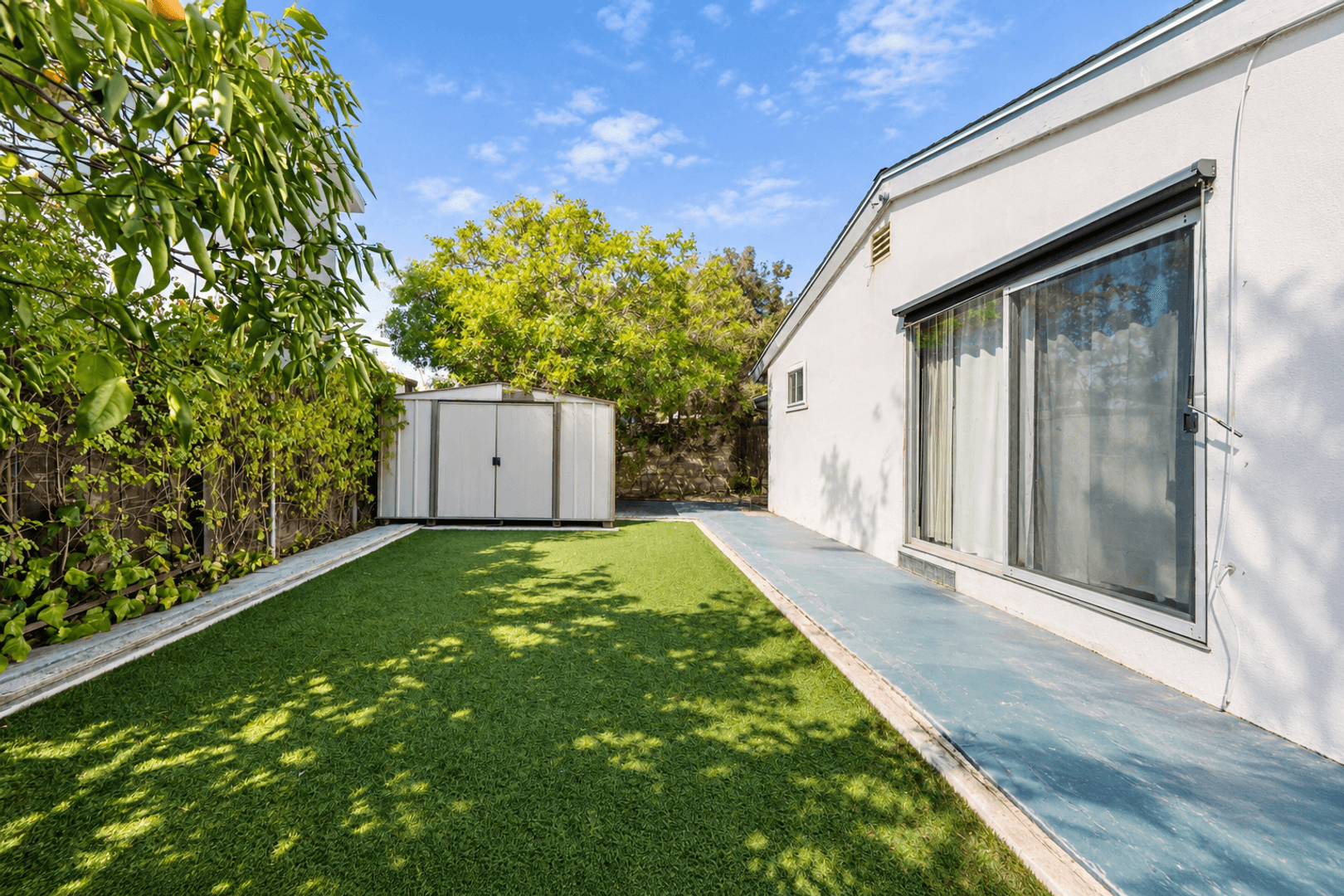 San Diego House: 5332-5334 Redding Road