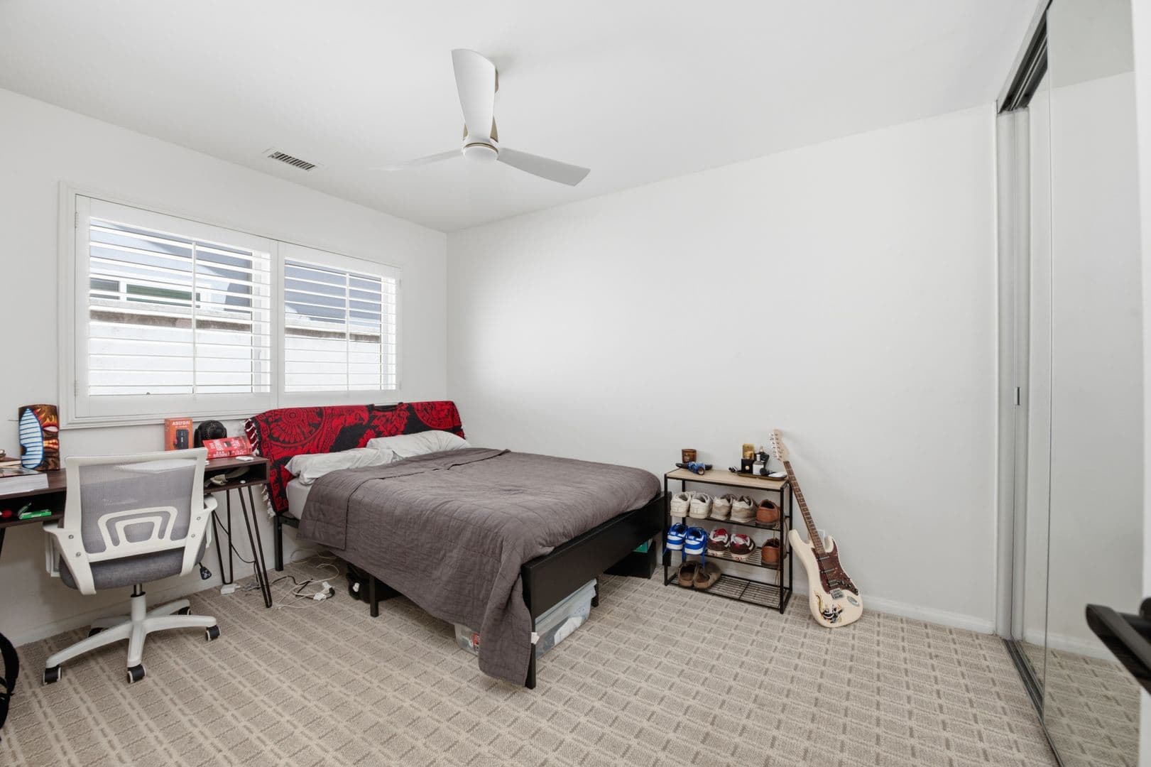 San Diego House: 4854 Campanile Drive