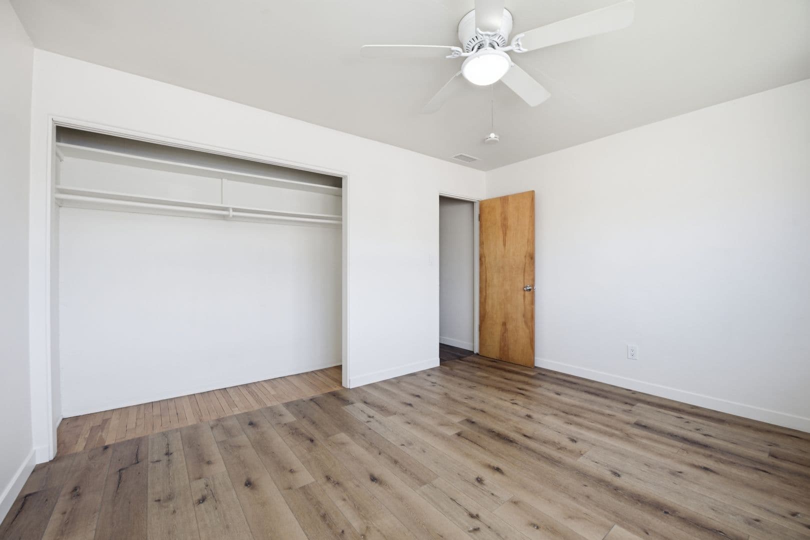 San Diego House: 6105 Dorothy Drive