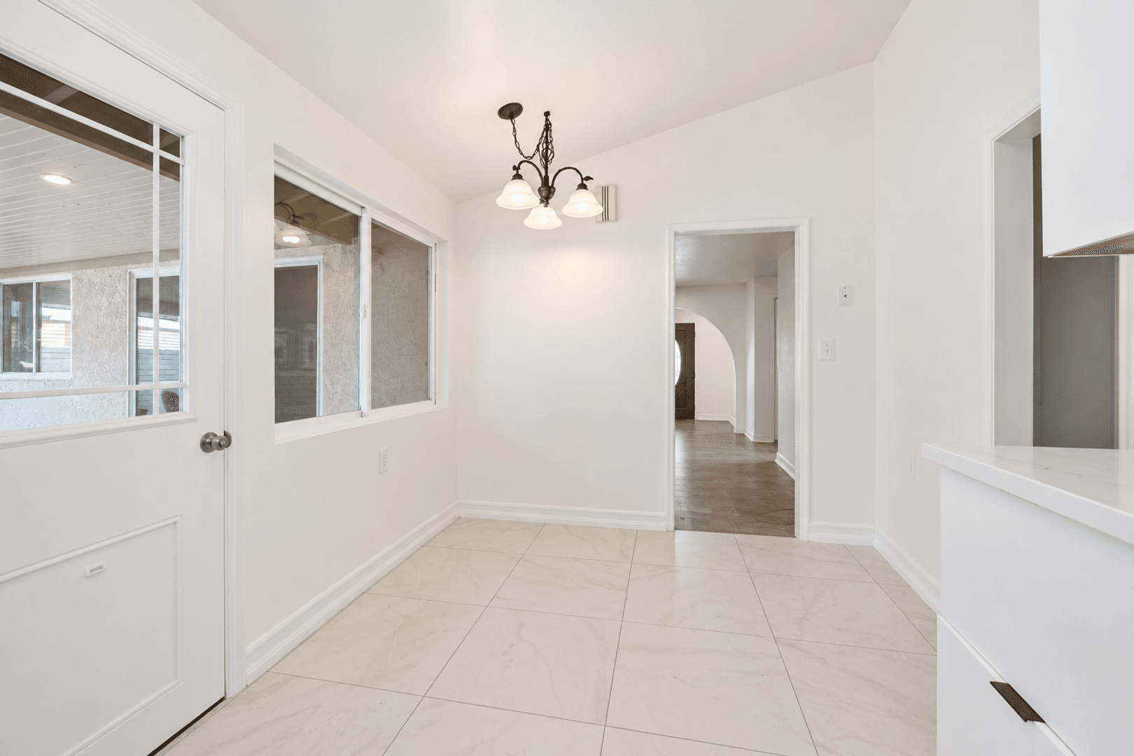 San Diego House: 5241 Remington Road