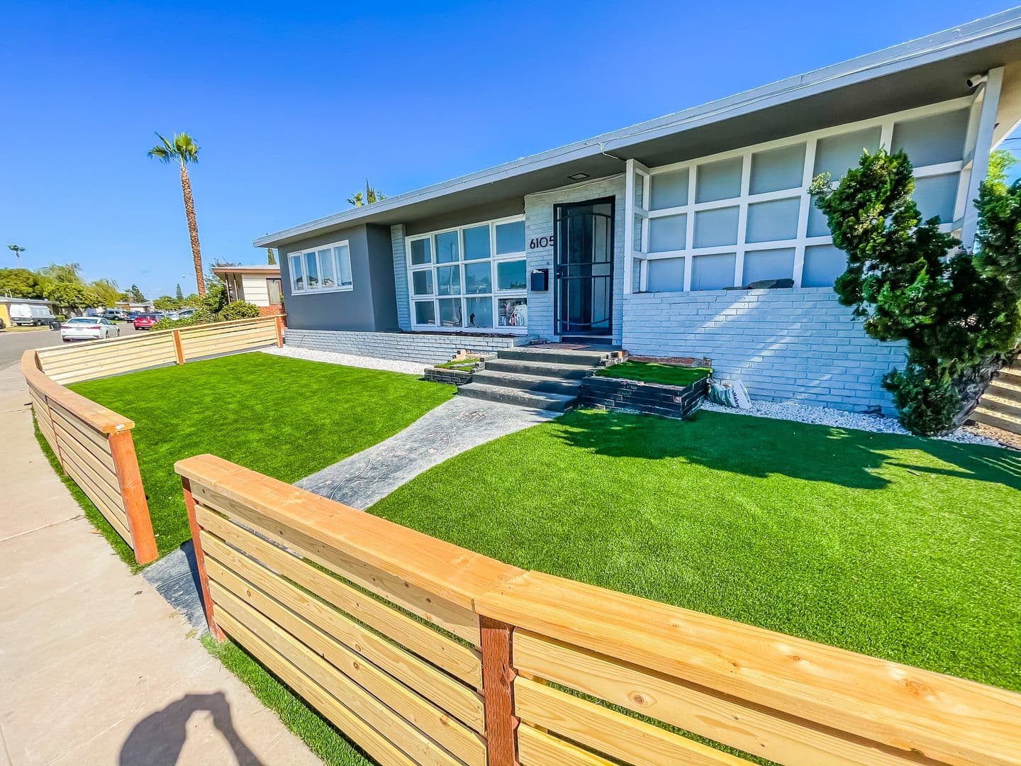 San Diego House: 6105 Dorothy Drive
