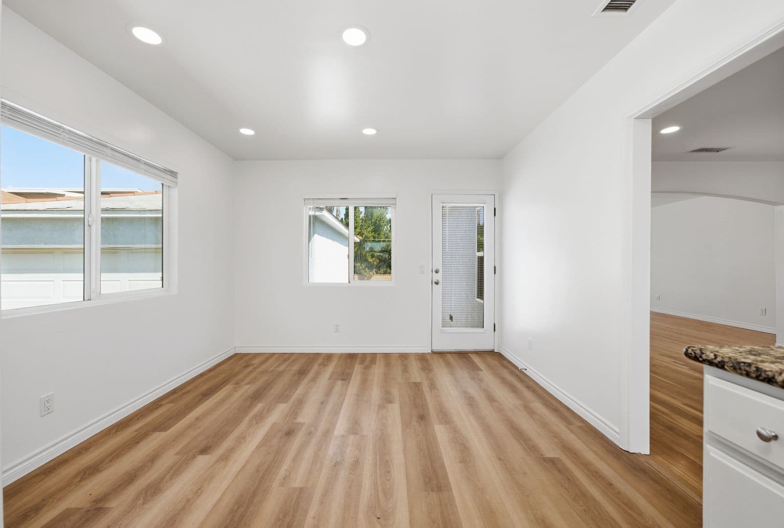 San Diego House: 6230 Rose Street