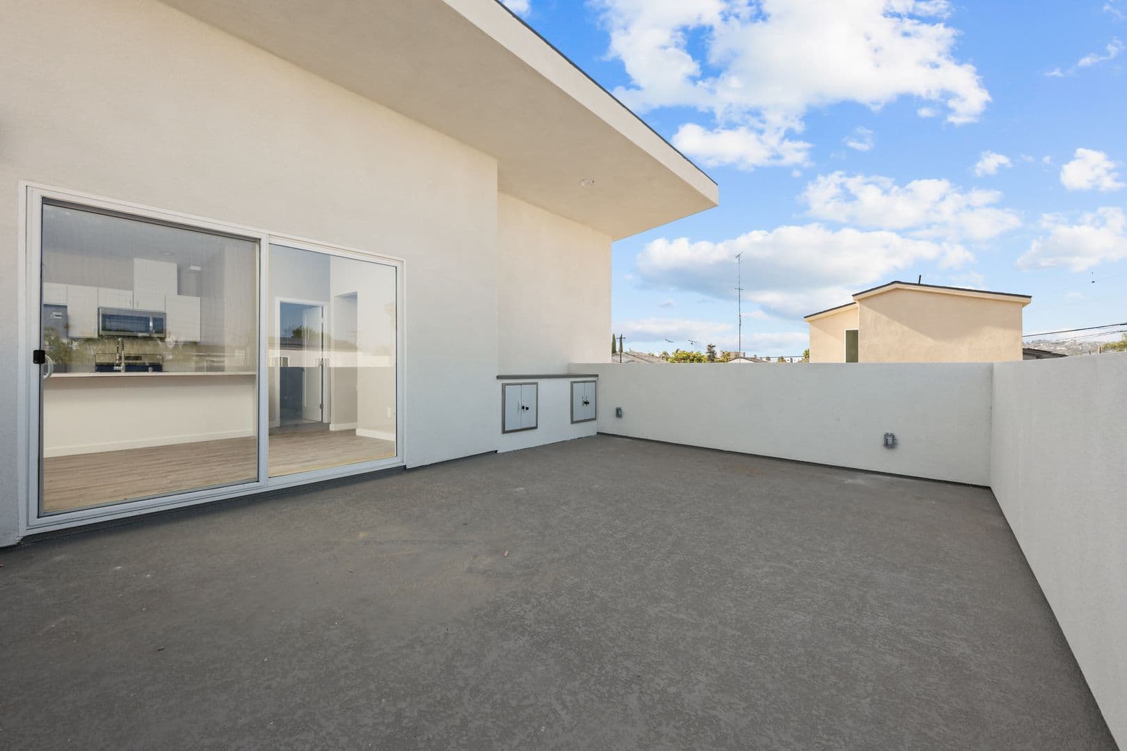 San Diego House: 6211 Mesita Drive