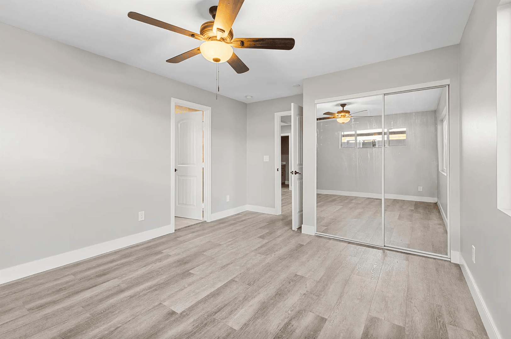 San Diego House: 6232 Dorothy Drive