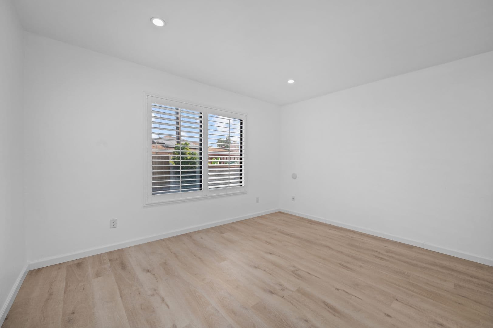 San Diego House: 6218 Pontiac Street