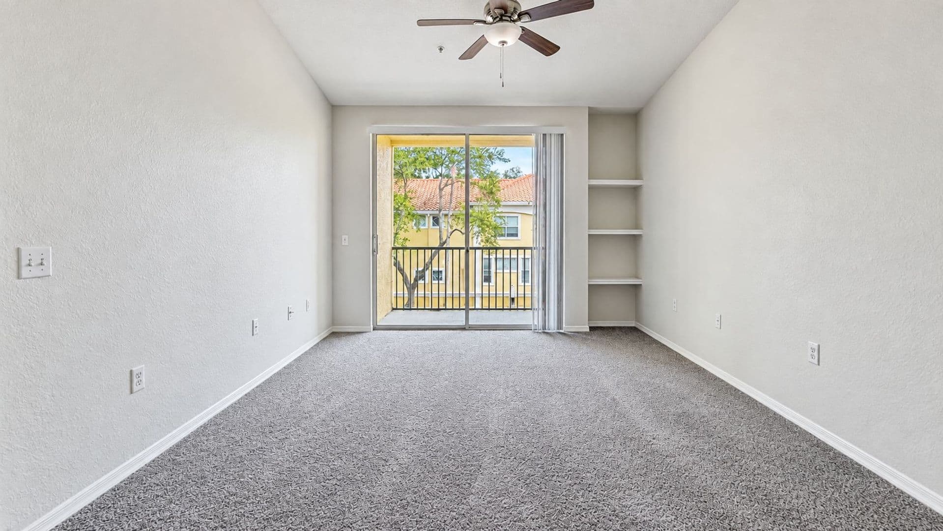 Maitland Condo: 1150 Lake Shadow Cir. #3304