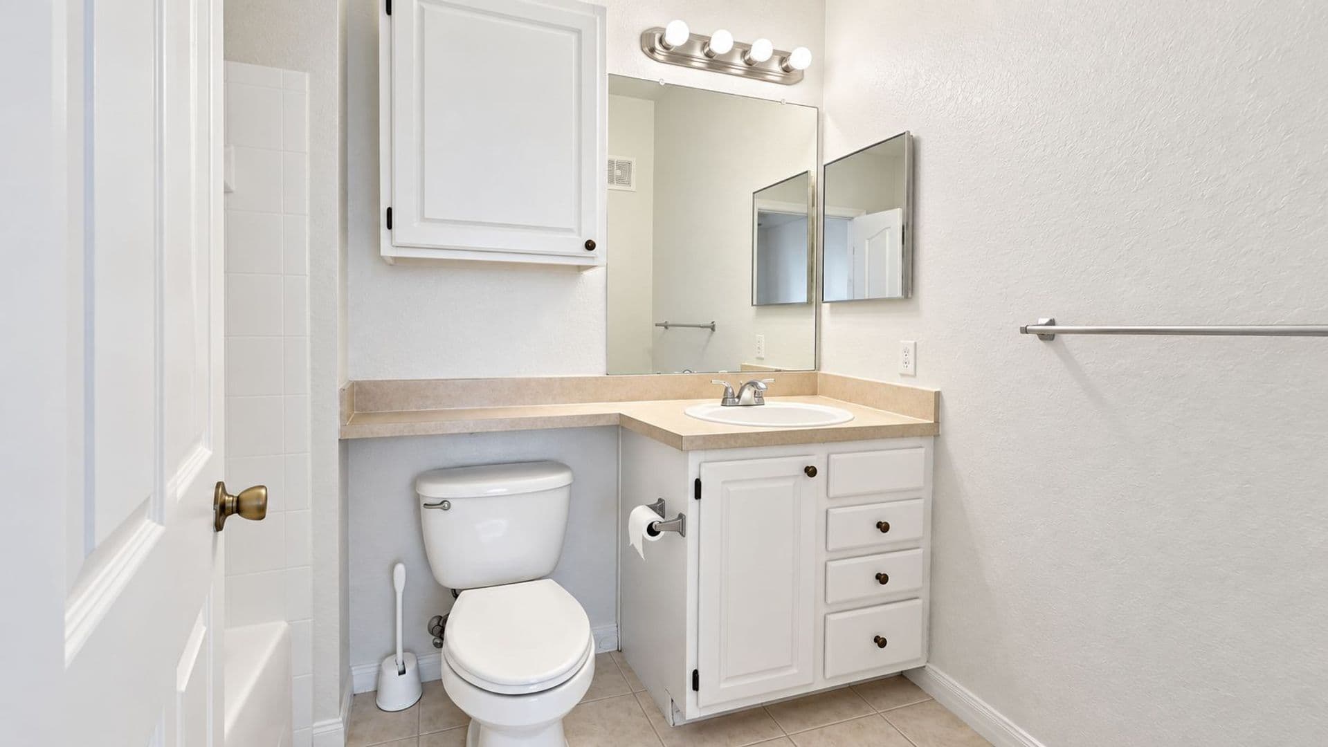 Maitland Condo: 1150 Lake Shadow Cir. #3304