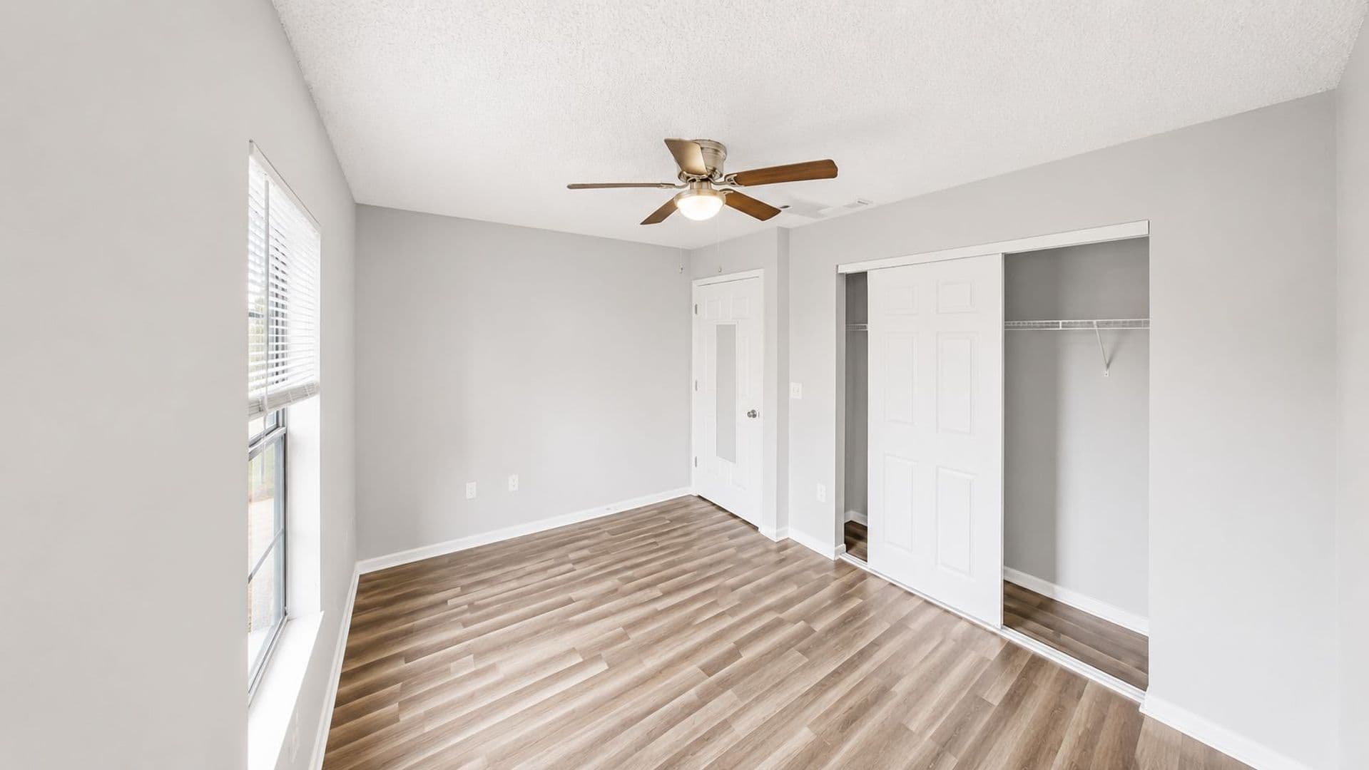 Spring Hill Apartment: 10352-10358 Hemlock St.