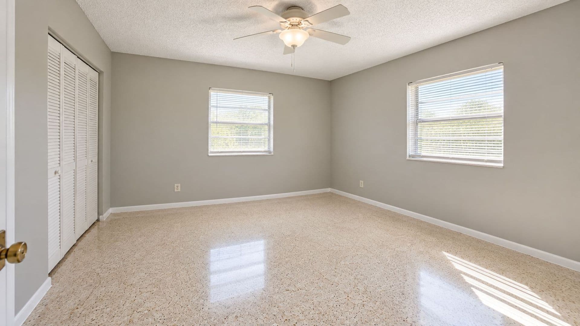 Fort Pierce Apartment: 2013-2019 Hugo Rd.