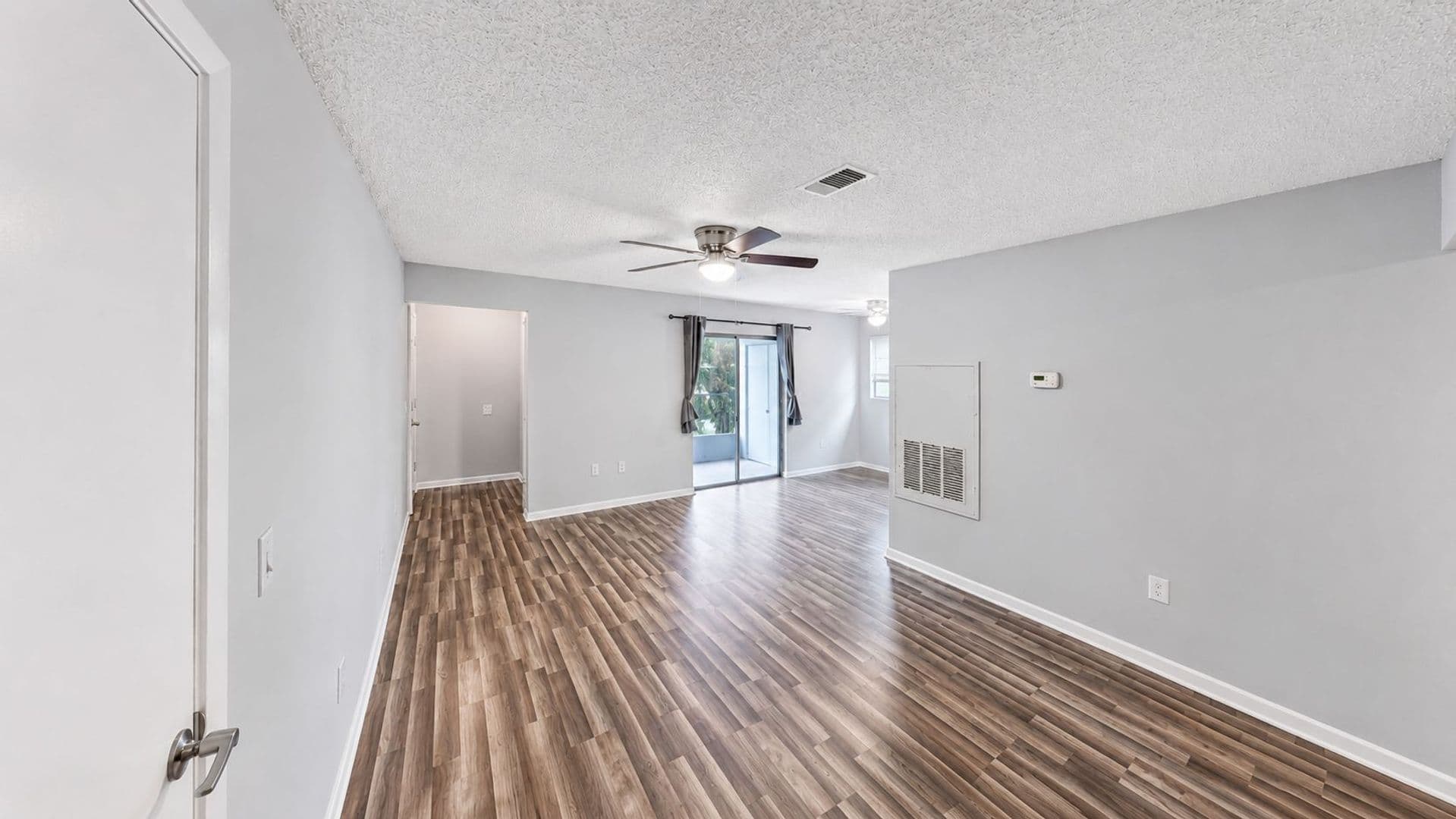 Spring Hill Apartment: 10352-10358 Hemlock St.