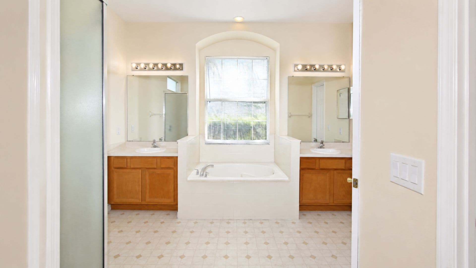 Winter Garden House: 1512 Lindzlu St.