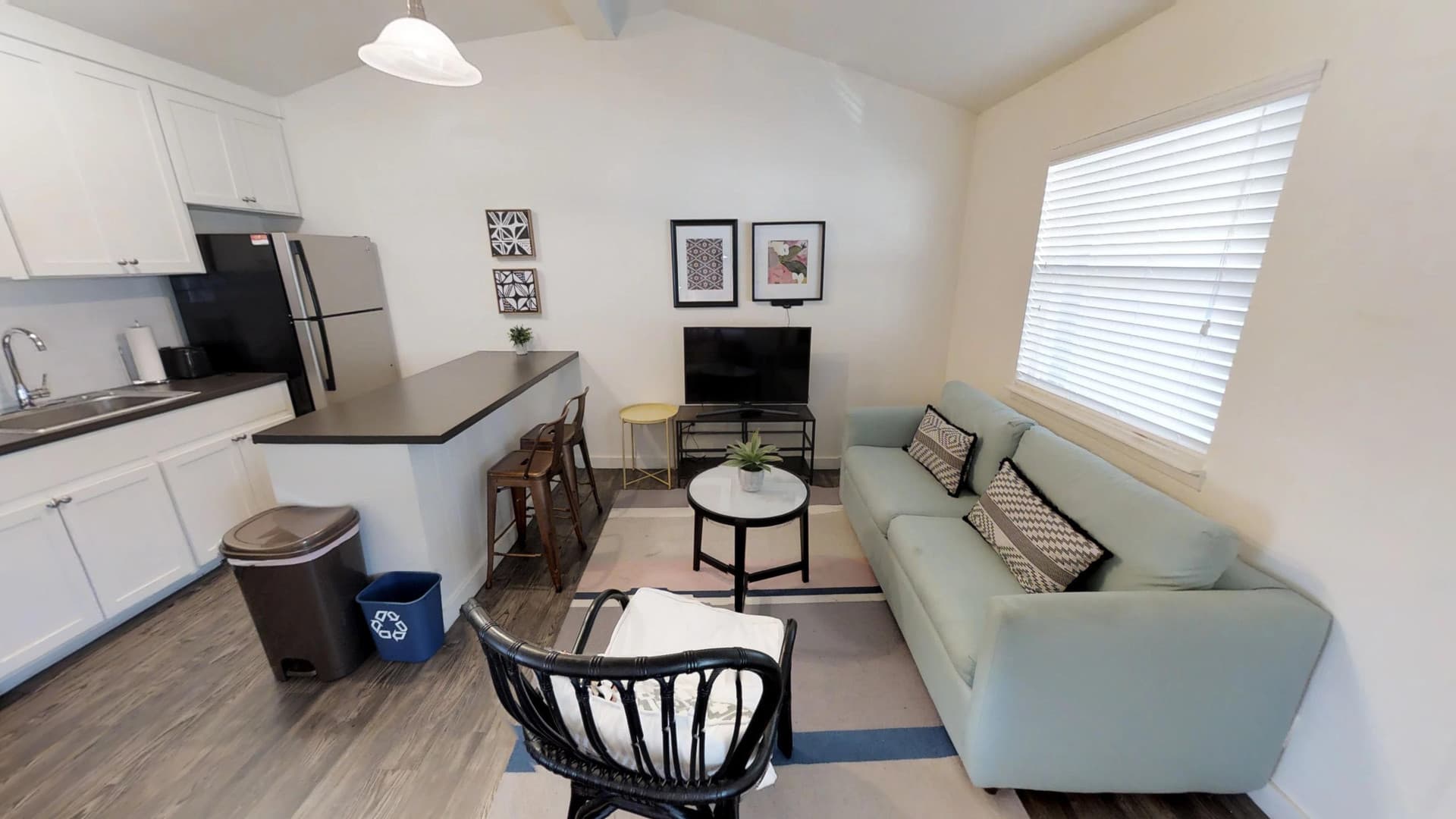 Austin Apartment: 1131 Hollow Creek