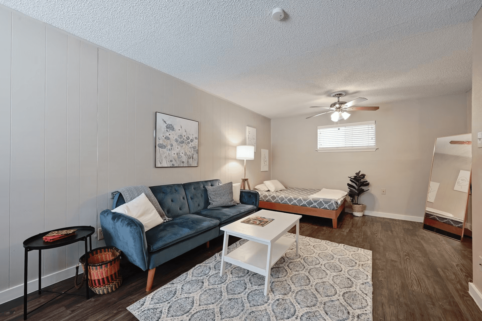 Austin Apartment: 502 Elmwood Pl