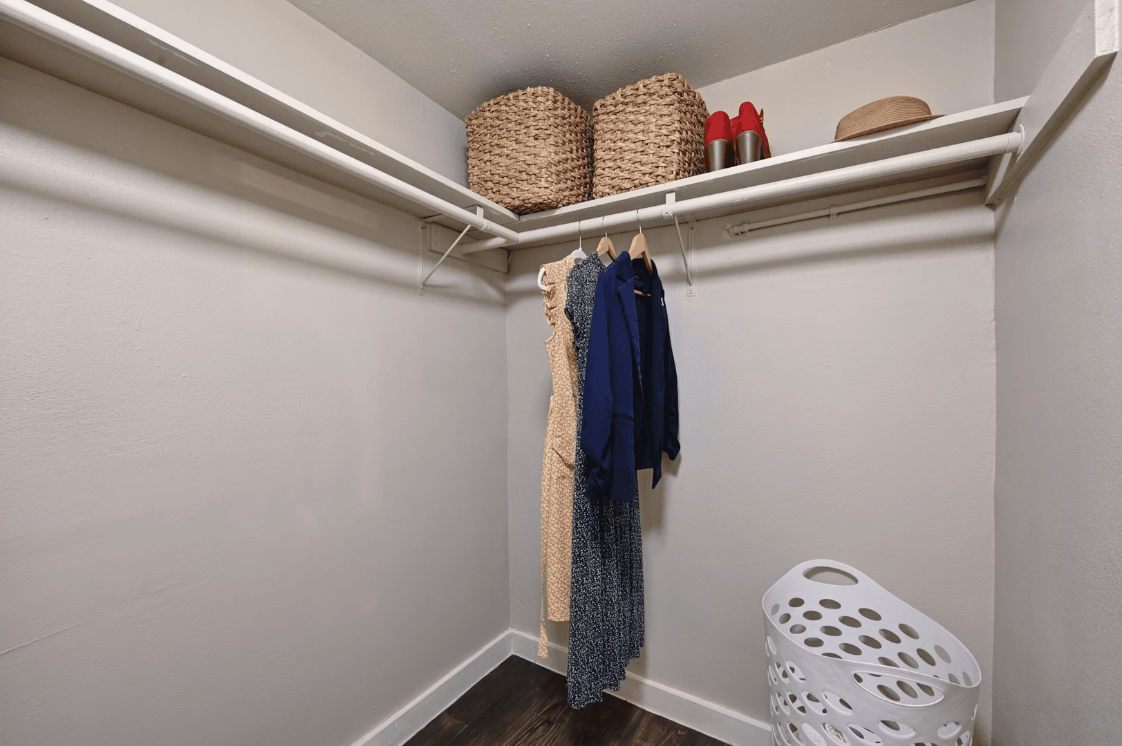 Austin Apartment: 502 Elmwood Pl