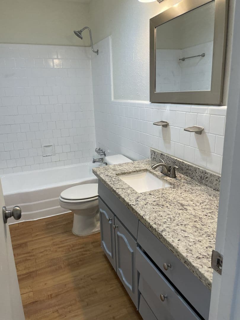 Austin Apartment: 1315 Norwalk Ln
