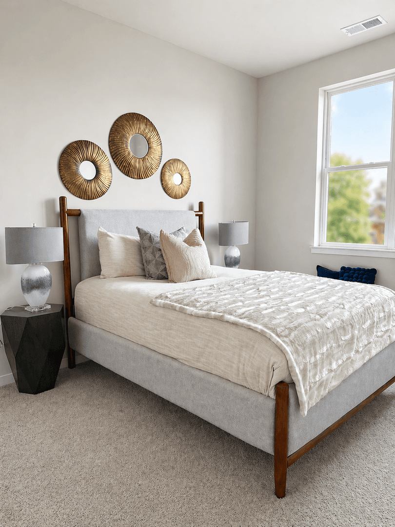 York Apartment: 212 N Beaver Street
