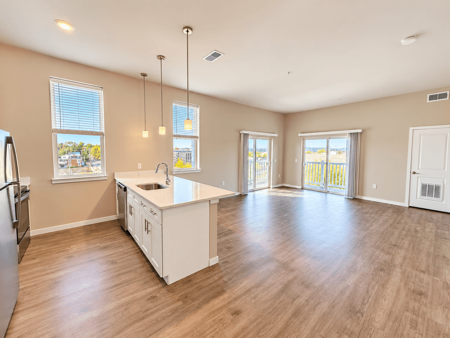 York Apartment: 212 N Beaver Street
