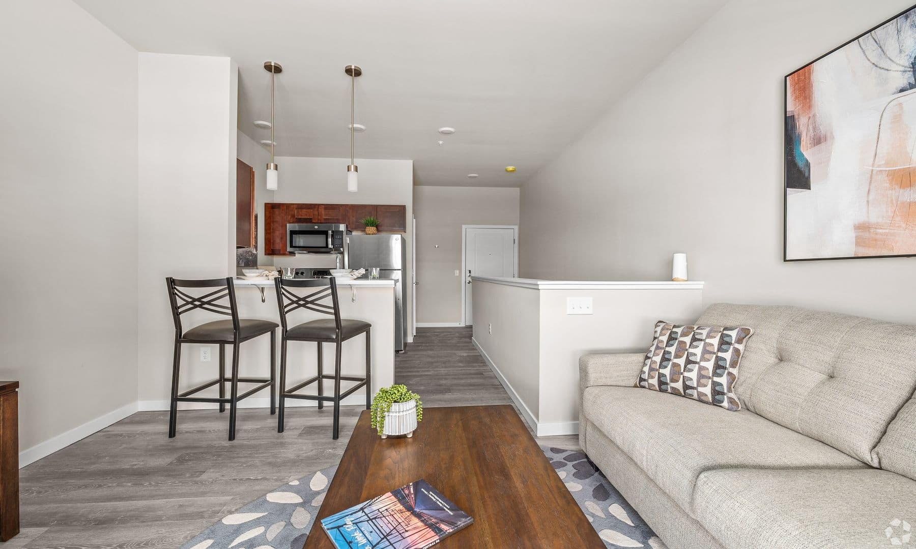 Carlisle Apartment: 5 Northside Village Lane