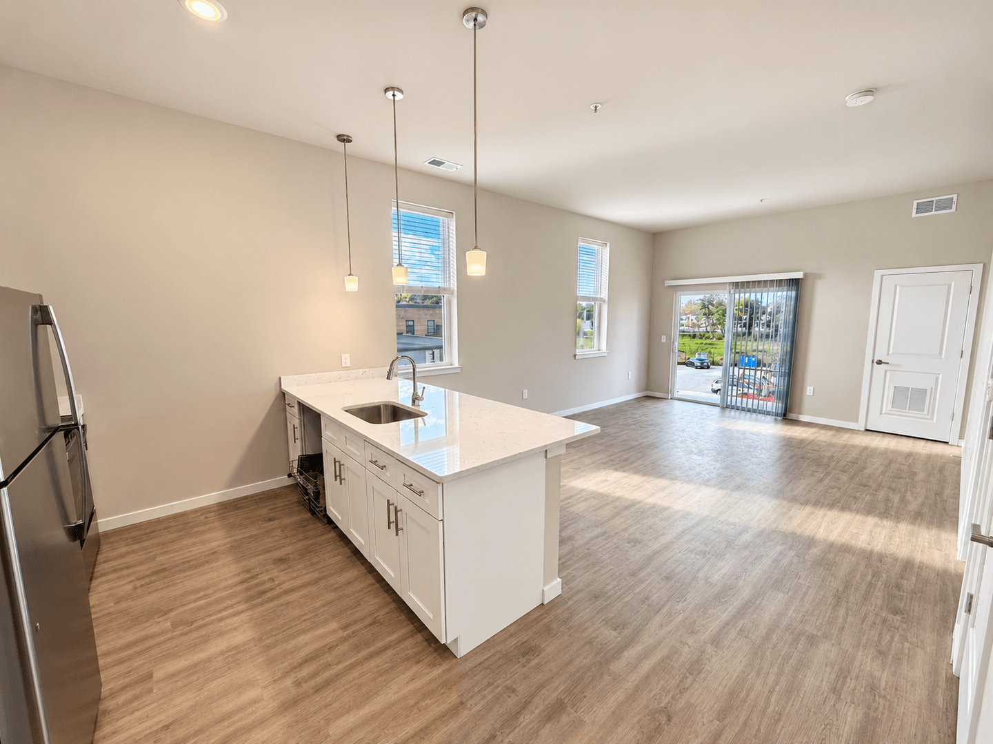 York Apartment: 212 N Beaver Street