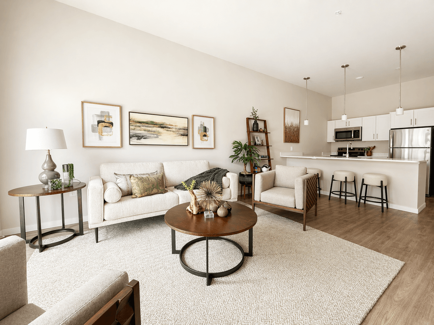 York Apartment: 212 N Beaver Street
