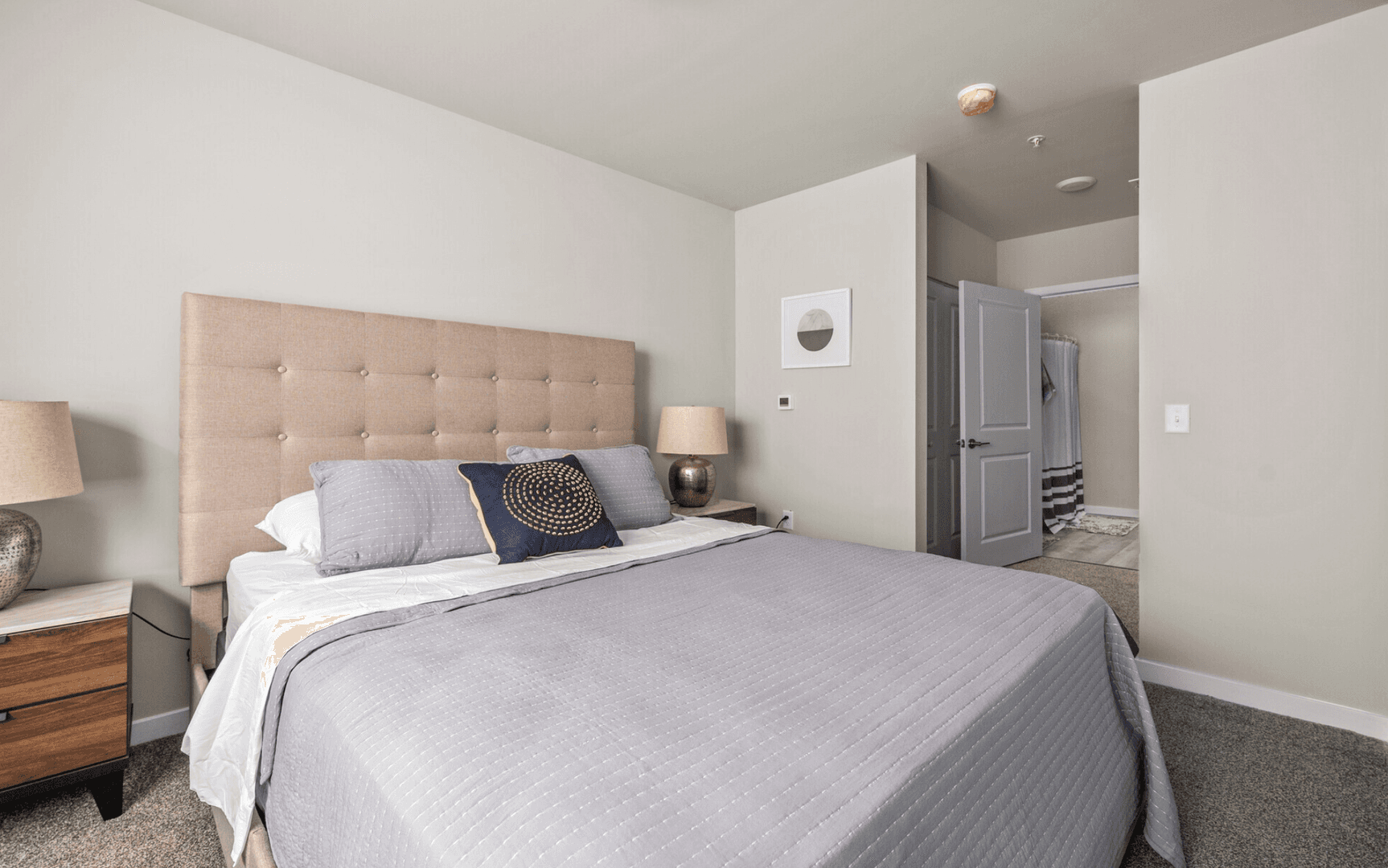 Carlisle Apartment: 5 Northside Village Lane