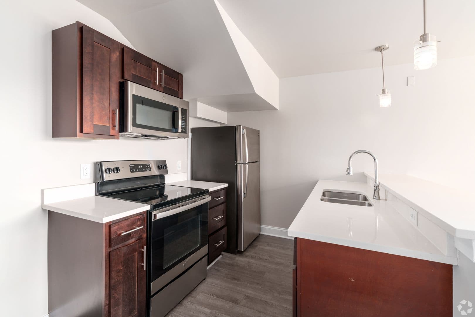 York Apartment: 200 5th Avenue