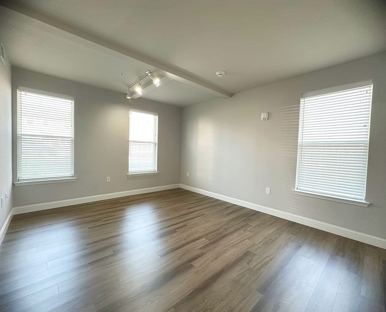York Apartment: 200 5th Avenue