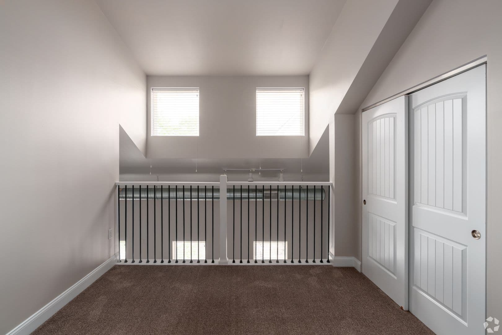 York Apartment: 200 5th Avenue