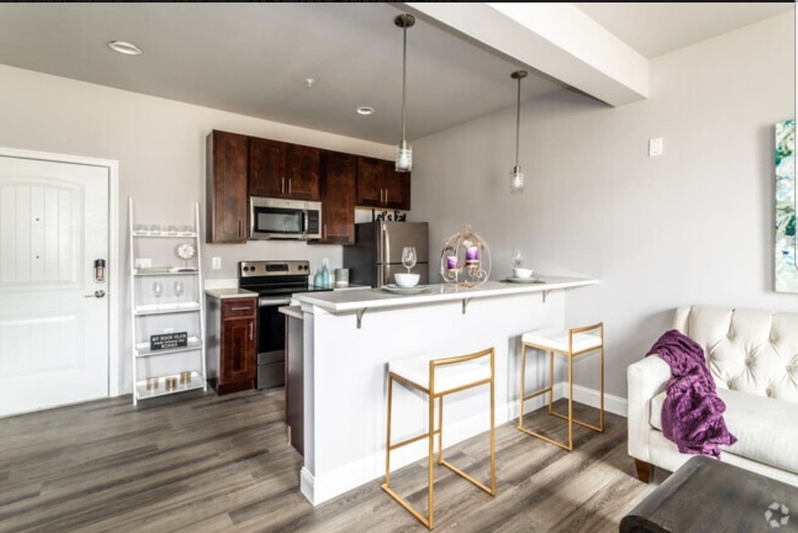 York Apartment: 200 5th Avenue