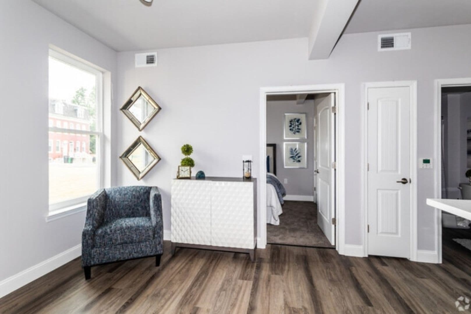 York Apartment: 200 5th Avenue