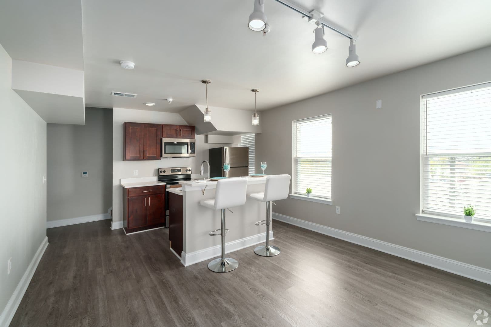 York Apartment: 200 5th Avenue