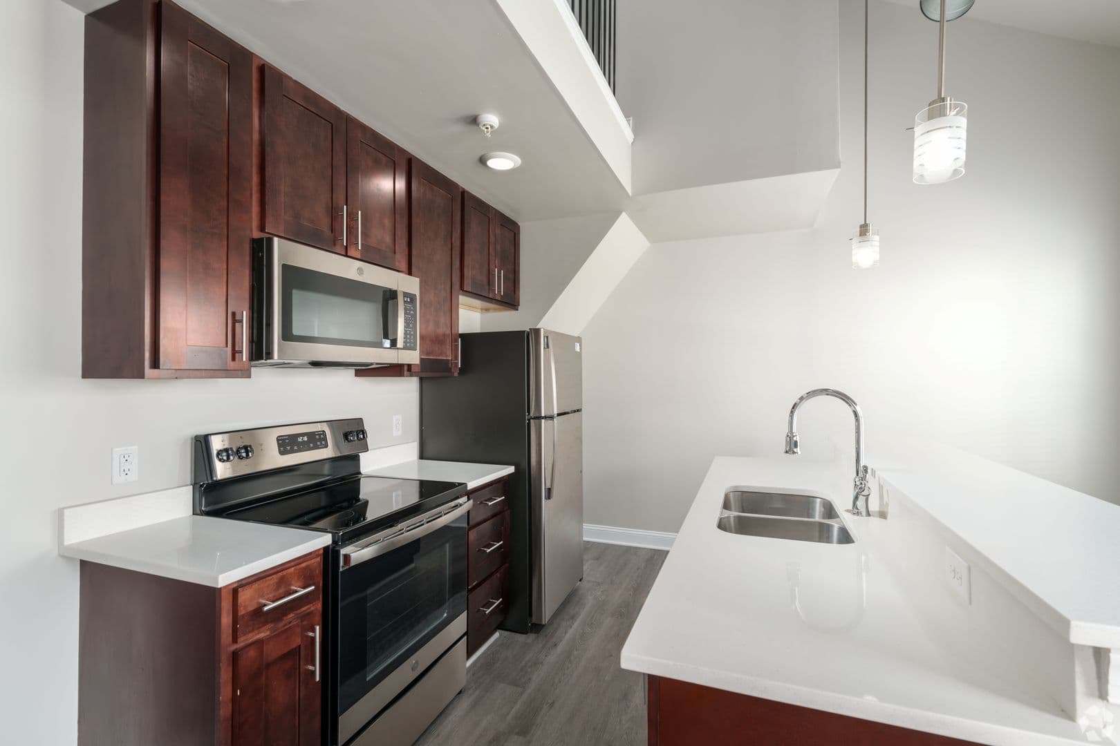 York Apartment: 200 5th Avenue