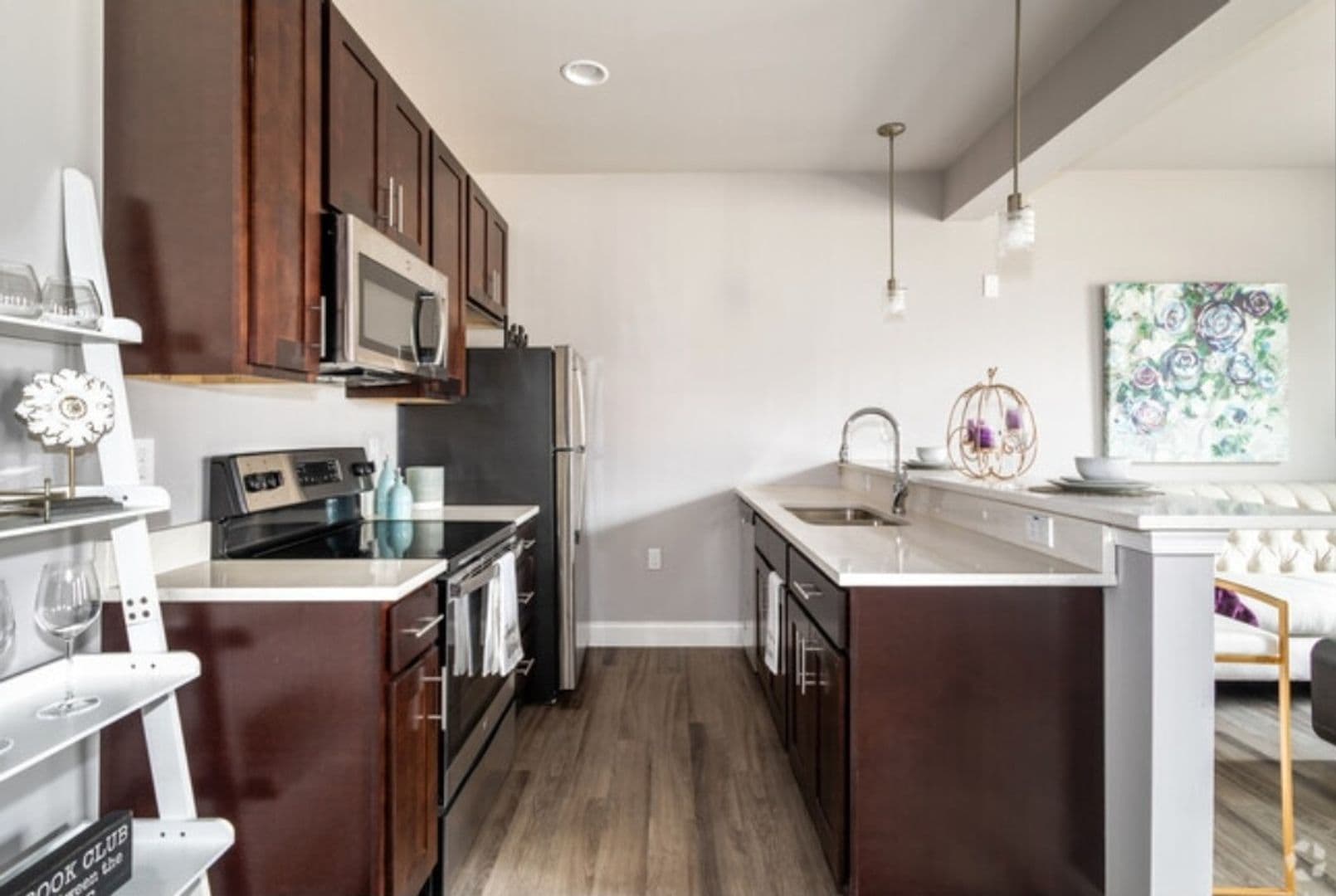 York Apartment: 200 5th Avenue