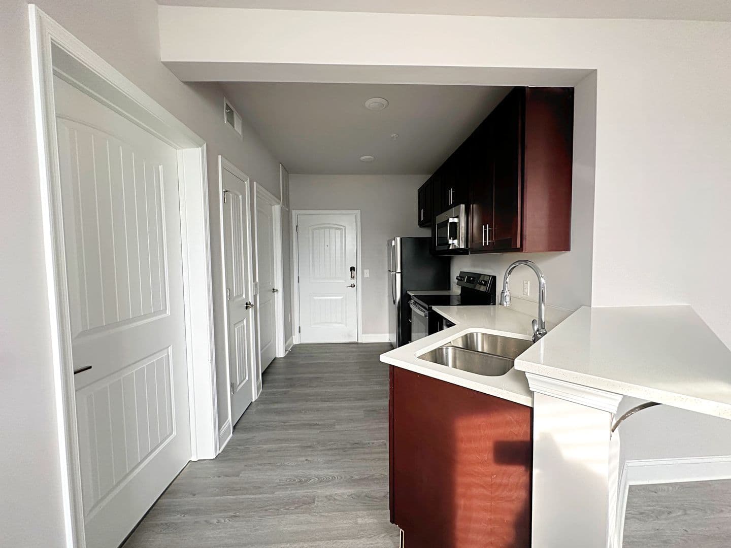 York Apartment: 200 5th Avenue